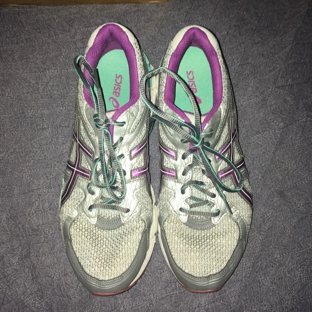 ASICS athletic sporty basics sneakers tennis shoes